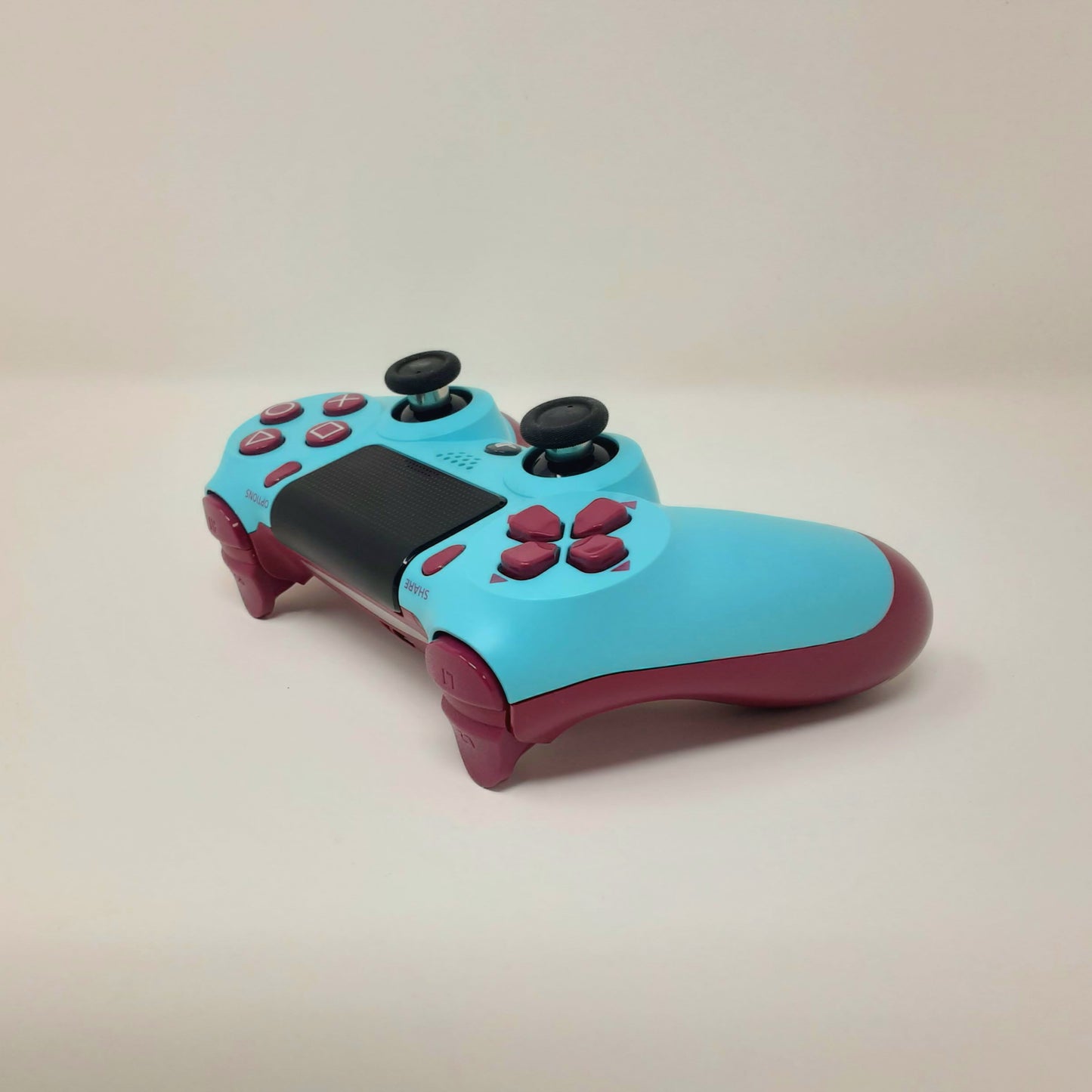 TMR搭載　整備済みDUALSHOCK4(PS4コントローラー)　レアカラー　BerryBlue